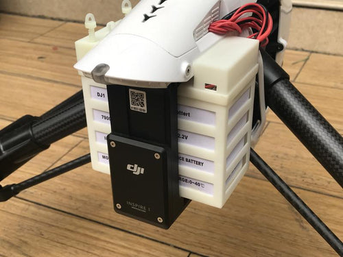 Is it possible to use two batteries in a drone?