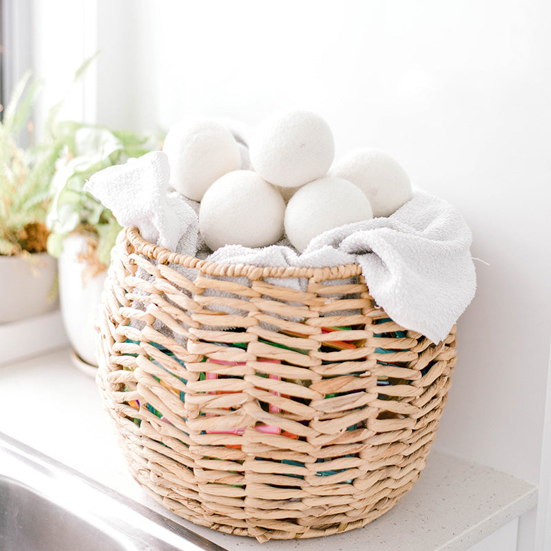 do wool dryer balls help with dog hair