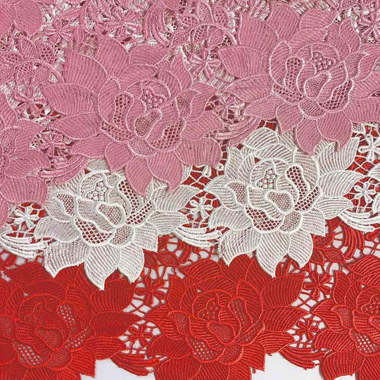 Venise Lace Fabric: A Guide To Its Making And Uses - Fabriclore