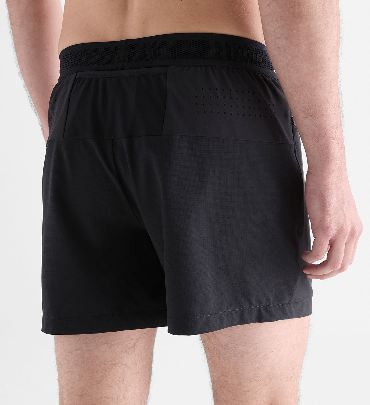 Men's Hybrid Short 5