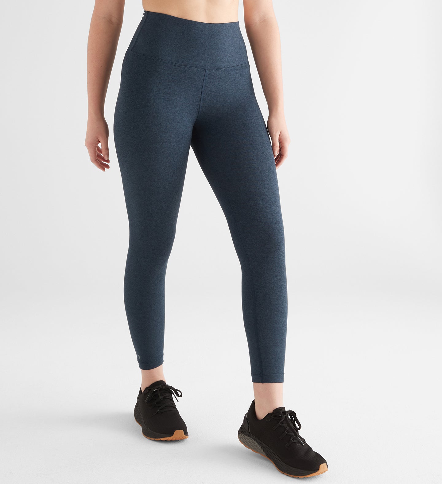 Women's High-Rise Matte Tight 25