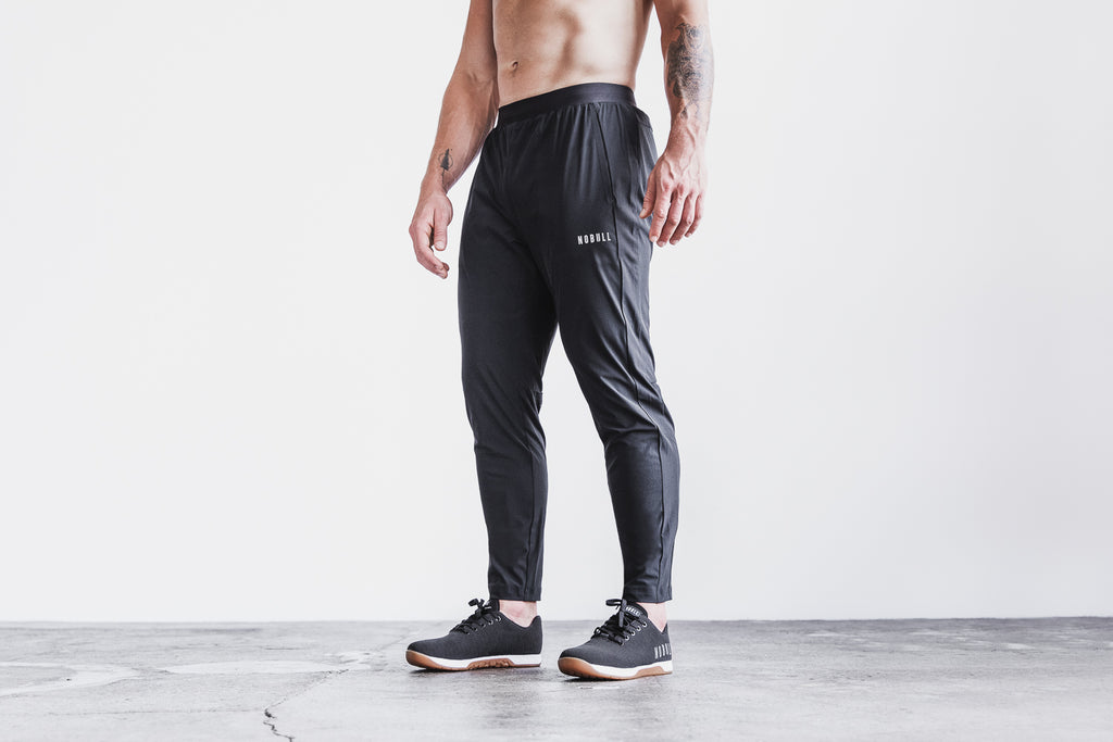 MEN'S LIGHTWEIGHT WOVEN JOGGER $98