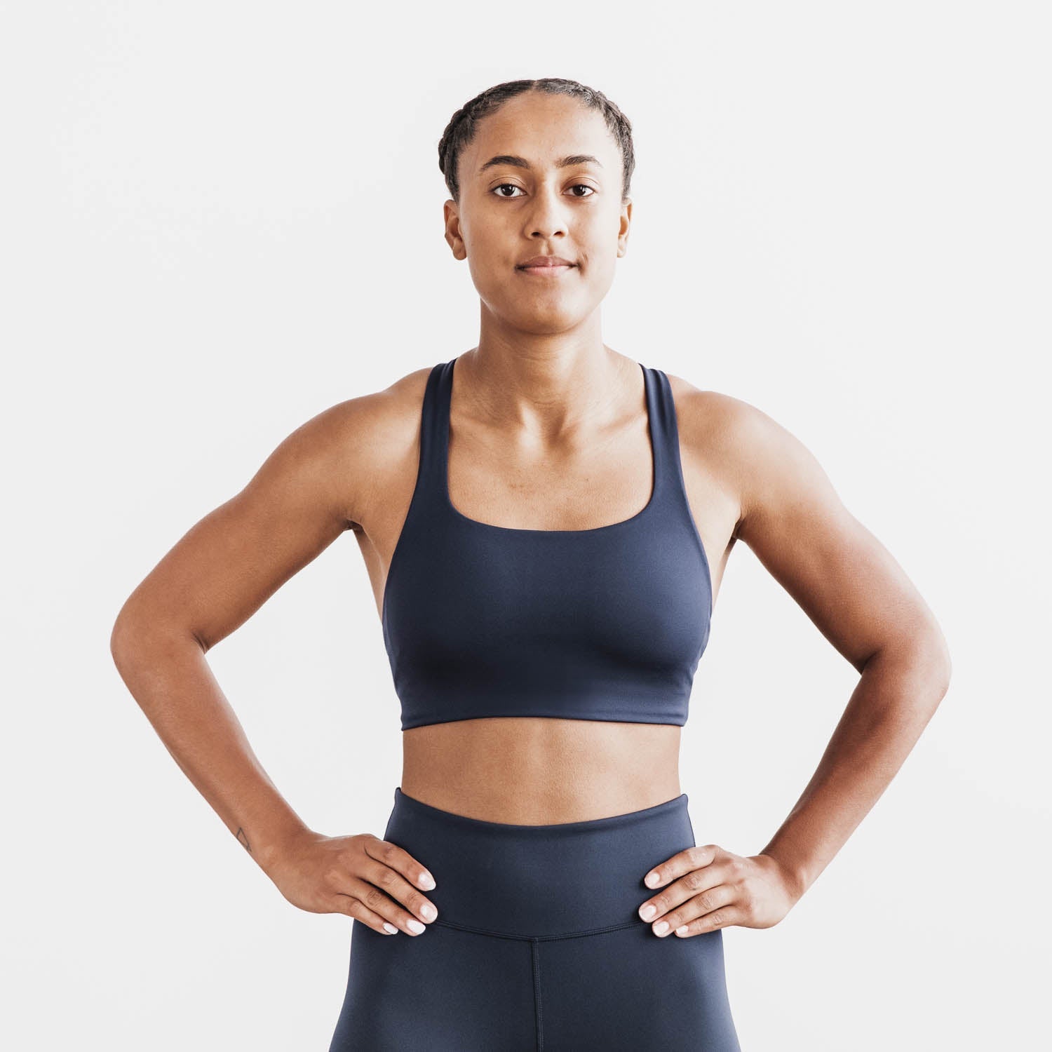 Sleek Crossback Sports Bra (D-DD)