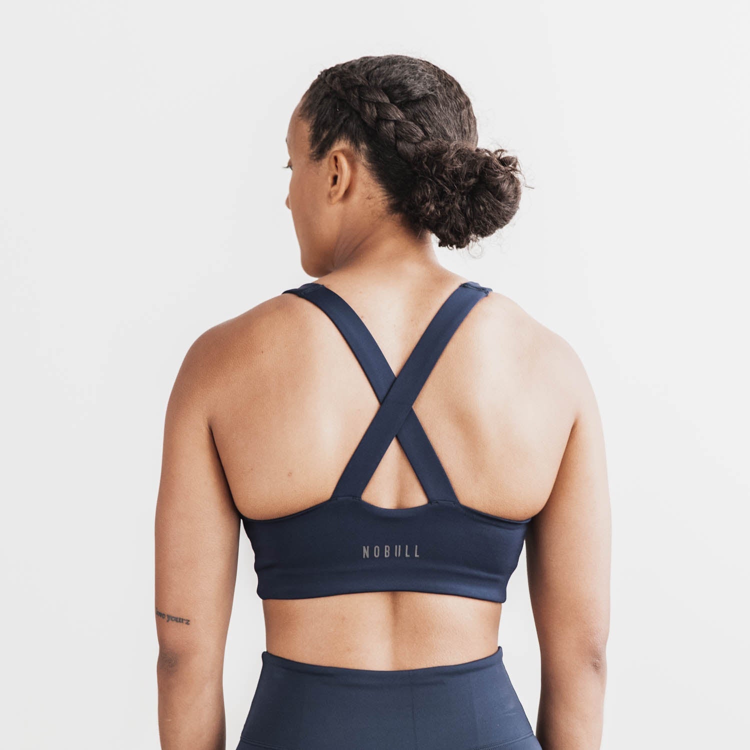 Sleek Crossback Sports Bra (A-C)