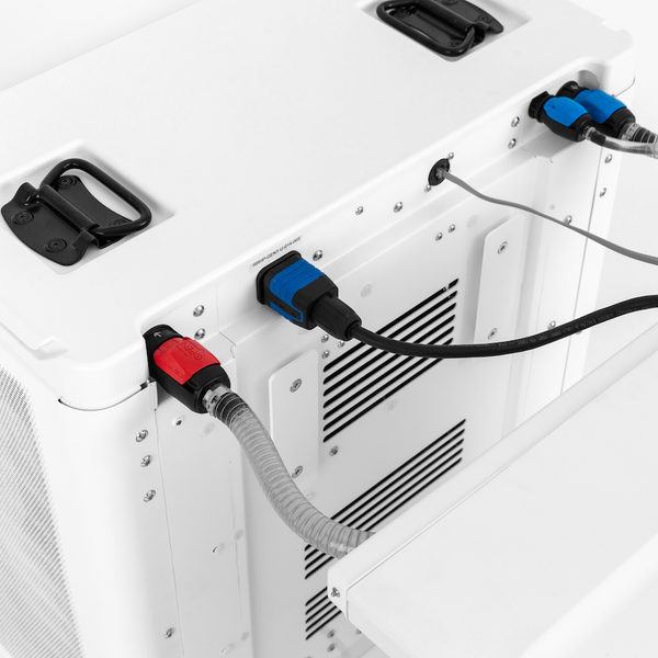 Gradient heat pump connectors between its indoor and outdoor units