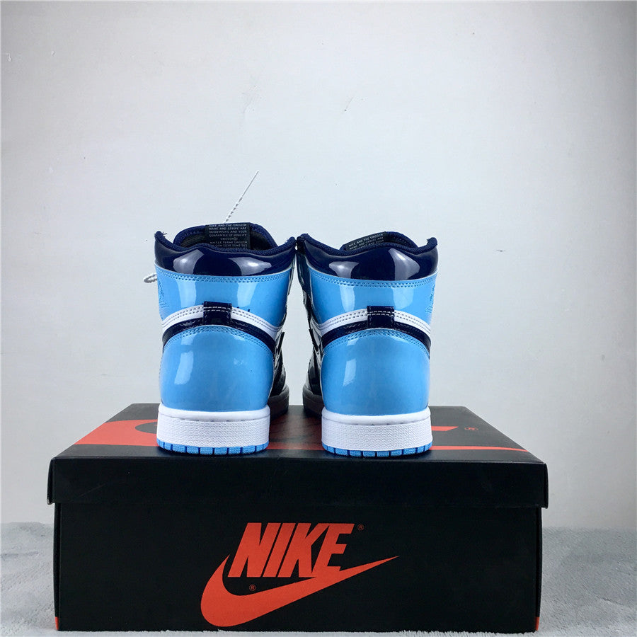 Air Jordan 1 UNC CD0461-401