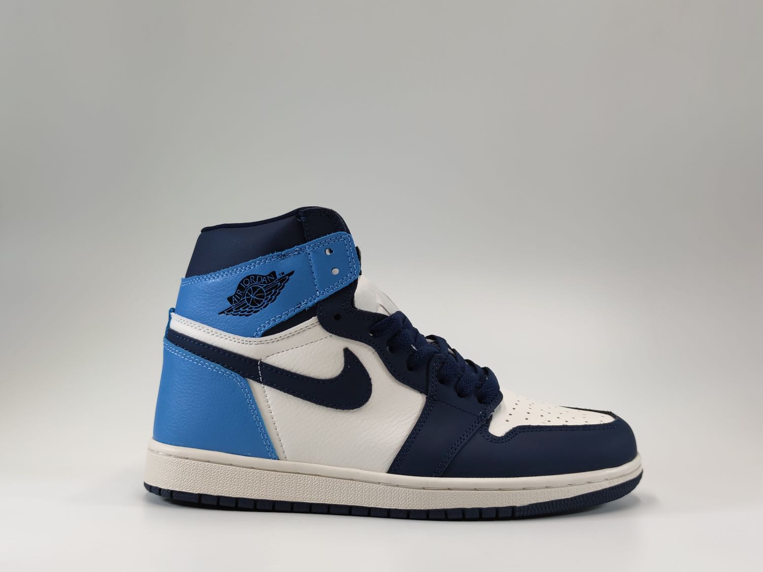 Air Jordan 1 Obsidian 36-46