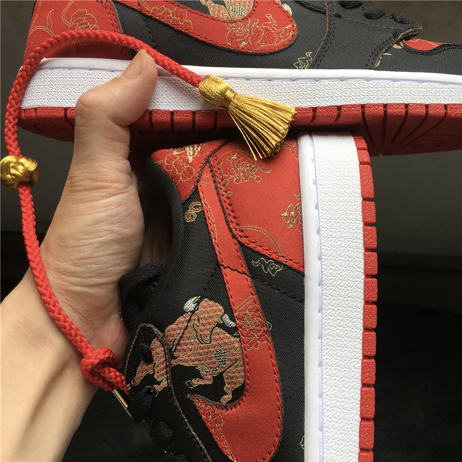 Air Jordan 1 Low CNY DD2233-001