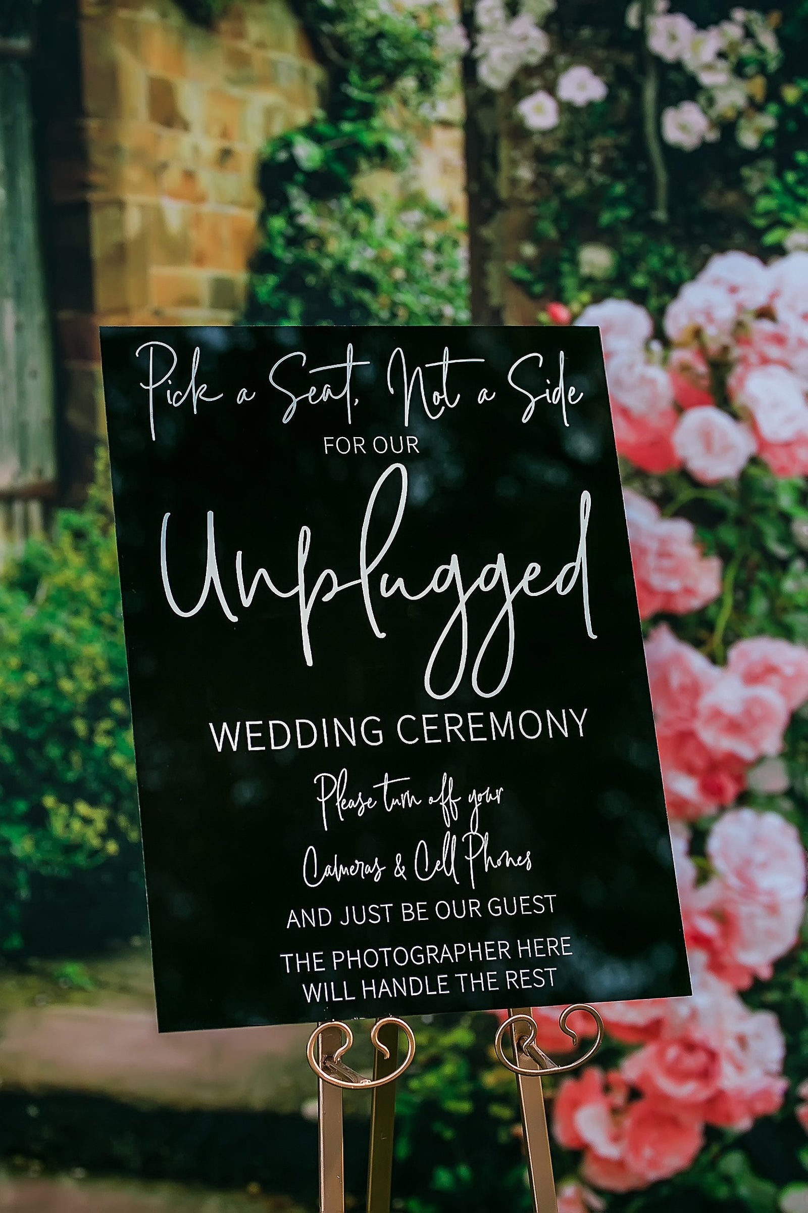 Free Printable Wedding Sign 18x24 - Choose a Seat Not a Side