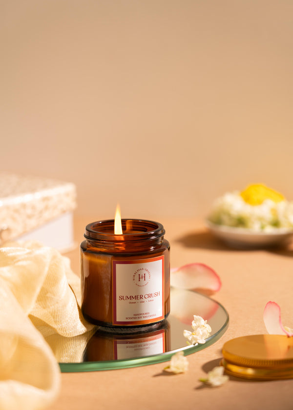 Coconut Shell Comfy Cinnamon Scented Candle: Pure Soy Wax, Wooden