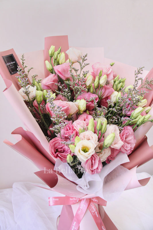Regular Carnation Bouquet – La Bella Rosa Flowers