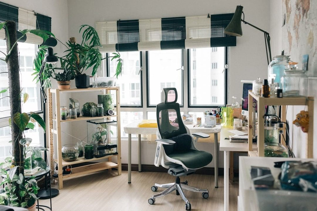 Desk Setups For Creative Workspace