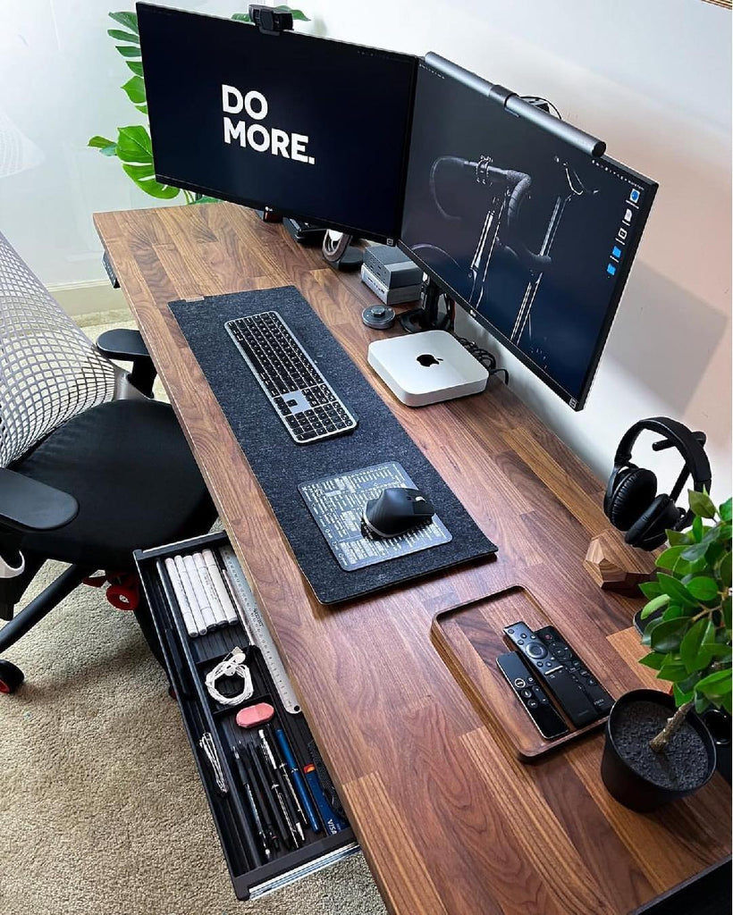 Desk Setups For Creative Workspace