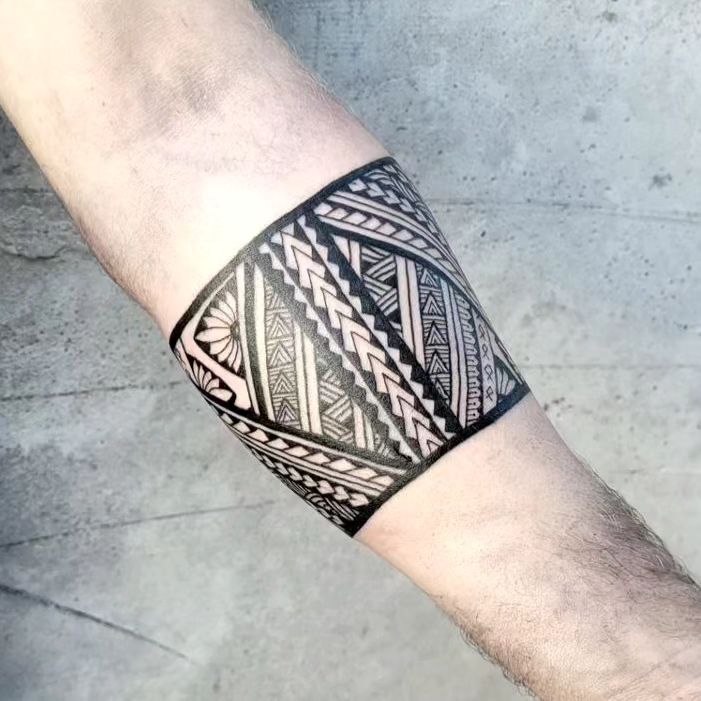 How to take care of an armband tattoo - Quora