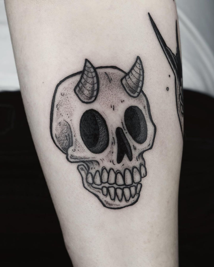lizvenom:skull-work-in-progress-tattoo-by-artist-liz-venom-from-bombshell- tattoo-galerie-in-edmonton-alberta-canada-skull-macabre-tattoo-tattoos- amazing-best-great-real-realistic-human-skulls-yeg-inked-realism-canada