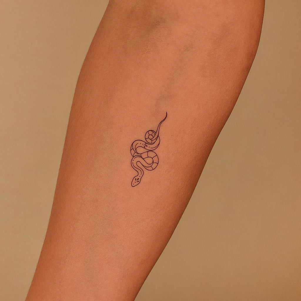 Minimalist Wave (Left) Temporary Tattoo - Set of 3 – Little Tattoos