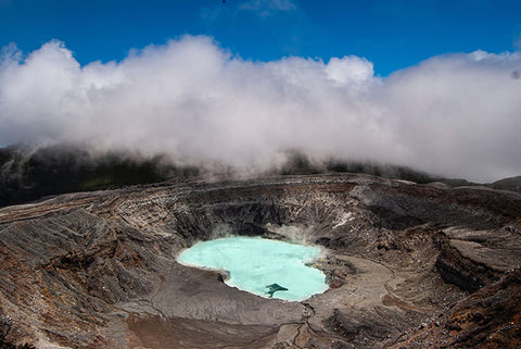 Volcan-poas-Costa-Rica