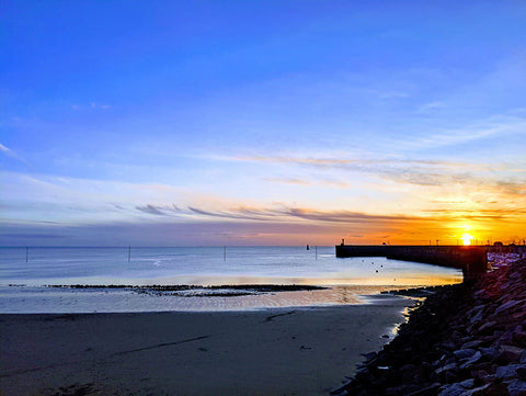 plage-granville-comment-economiser-vacances-famille-pas-cheres