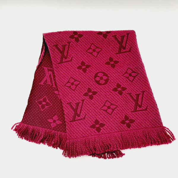 Louis Vuitton Logomania Red Monogram Wool Scarf CBWSPSA 144010028151 – Max  Pawn