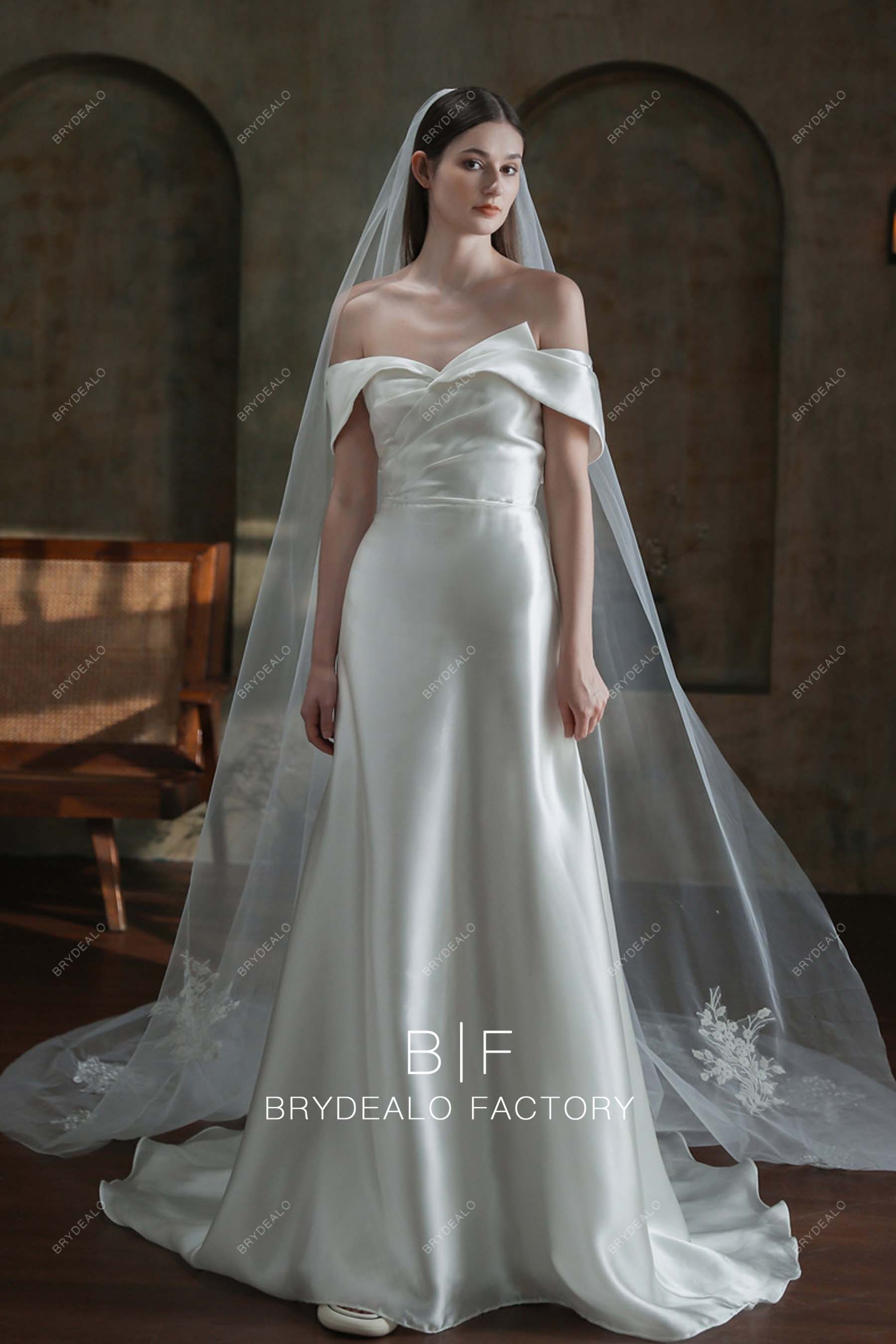 MillieIcaro Vintage Inspired Cathedral Length Bridal Veil