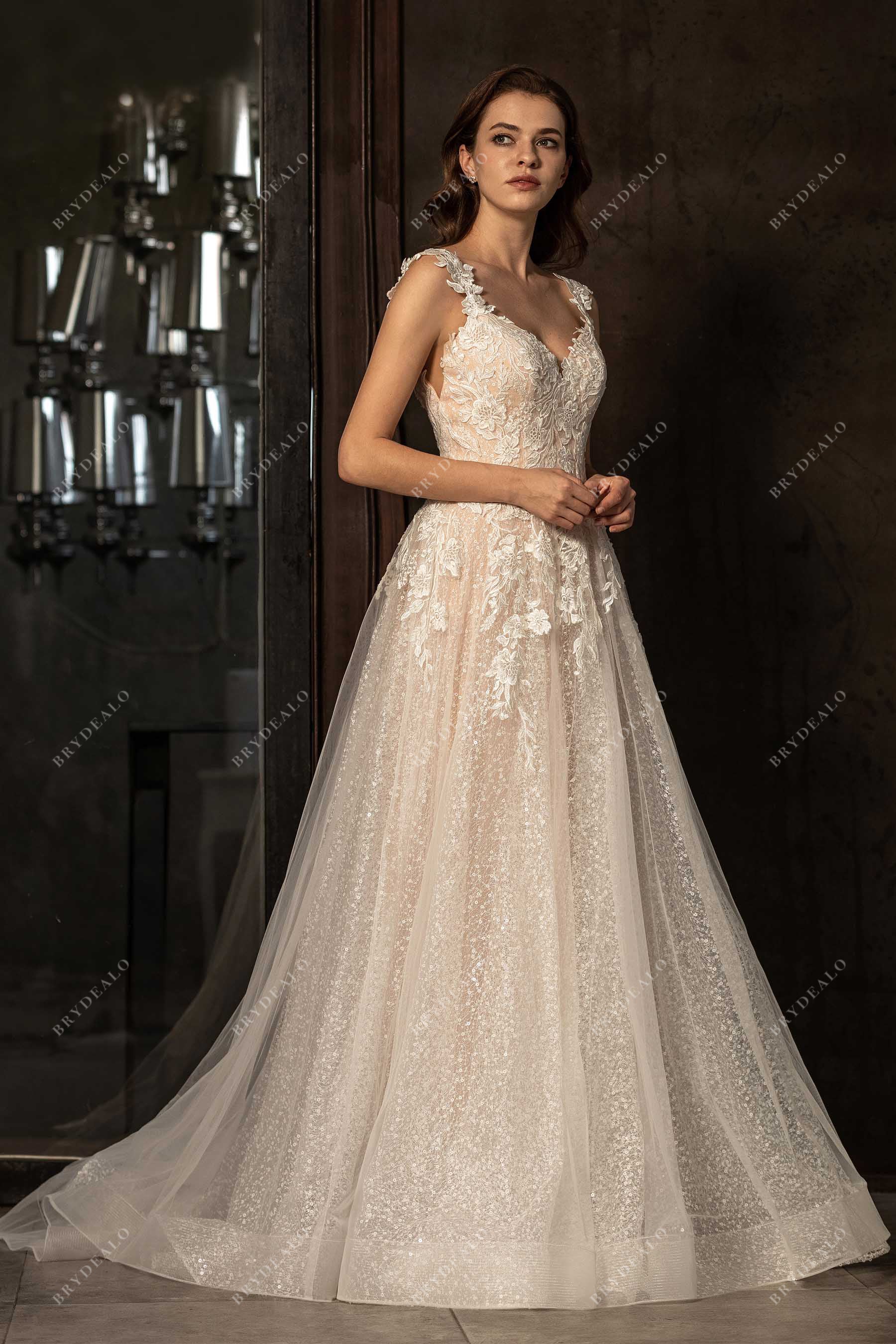 A-line Lace Wedding Dresses Romantic Country Wedding Gown VW2132 - Ivory /  Custom Size