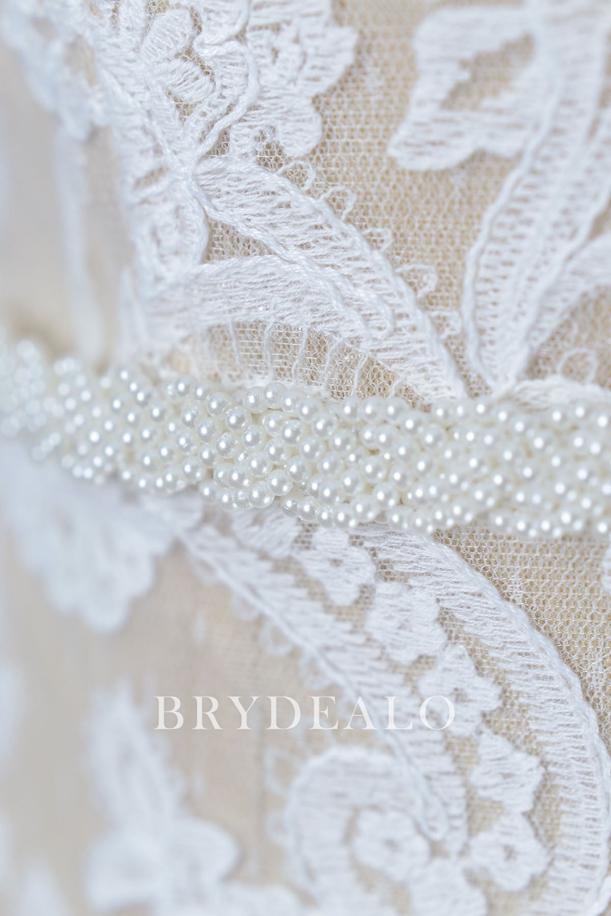 Delicate Pearl Bridal Belt for Wedding Dress