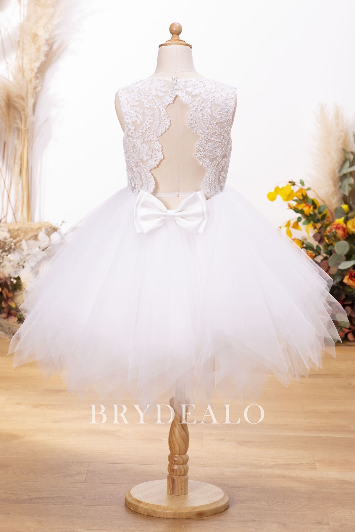 Tea Length Ball Gown Long Sleeve Wedding Dress – daisystyledress