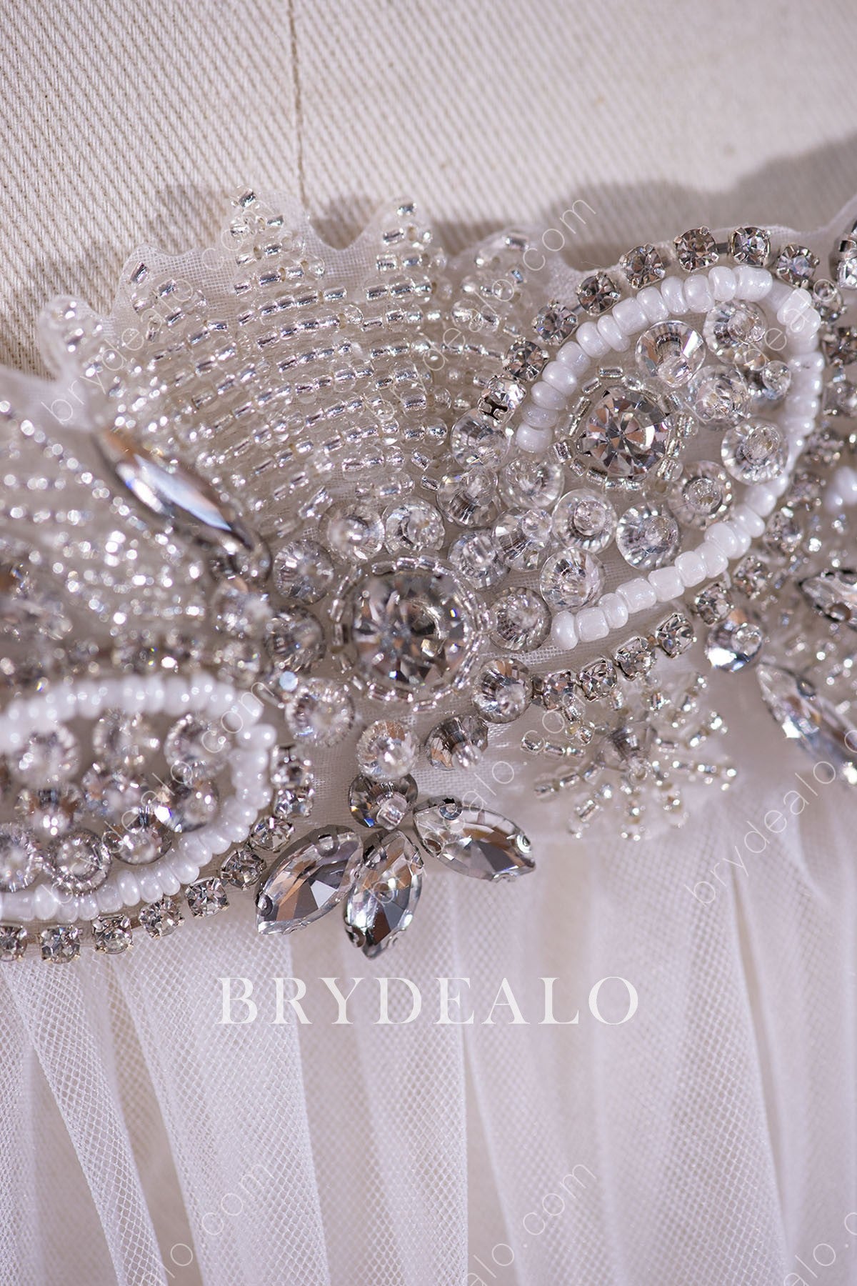 GALAXY  Bridal Veil with Sparkle – Noon on the Moon