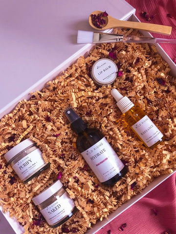 https://wildrisingskincare.com/products/complete-natural-skincare-gift-set?