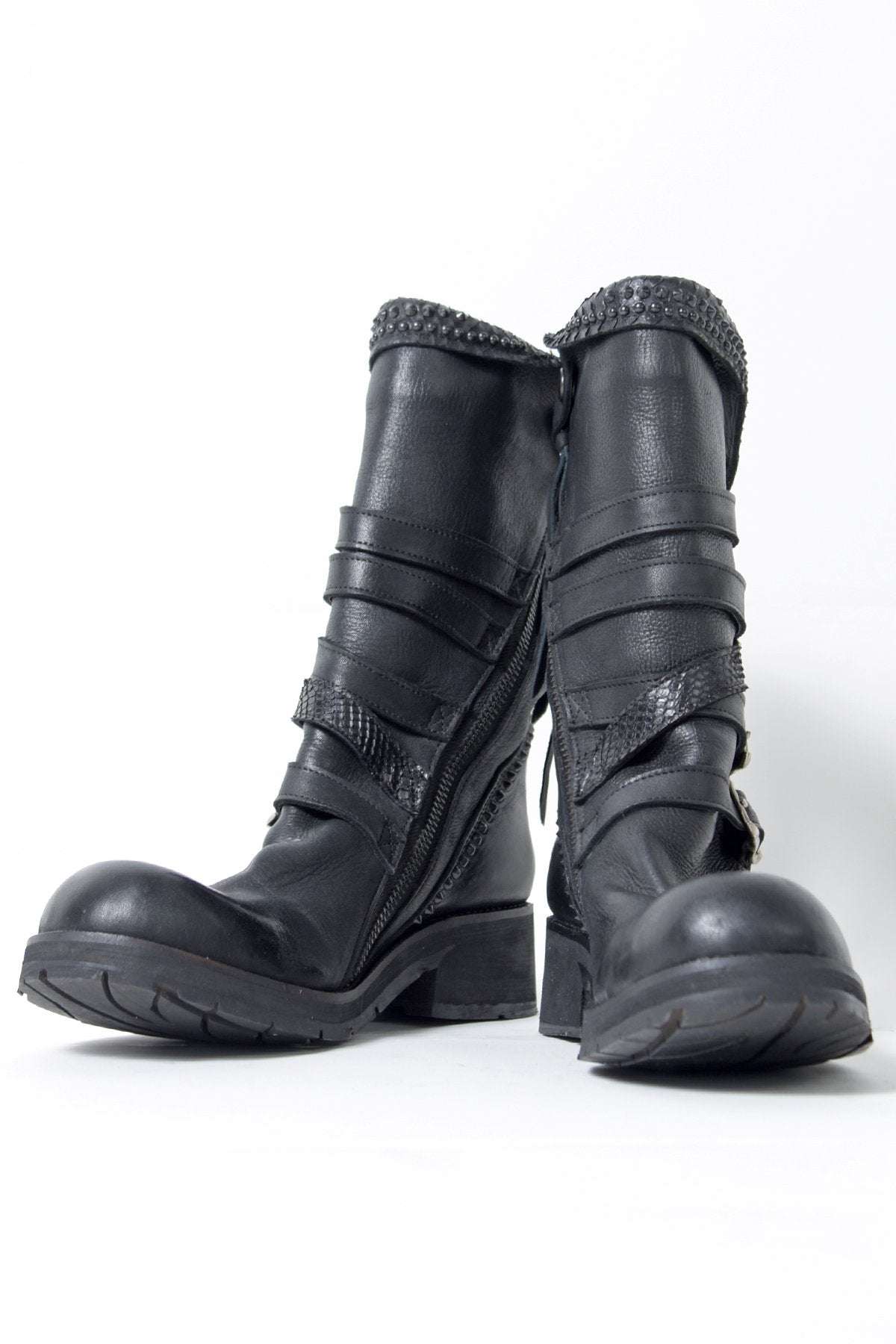 2102-BO04 Crush Strap Boots 02 | KMRii OFFICIAL ONLINE STORE