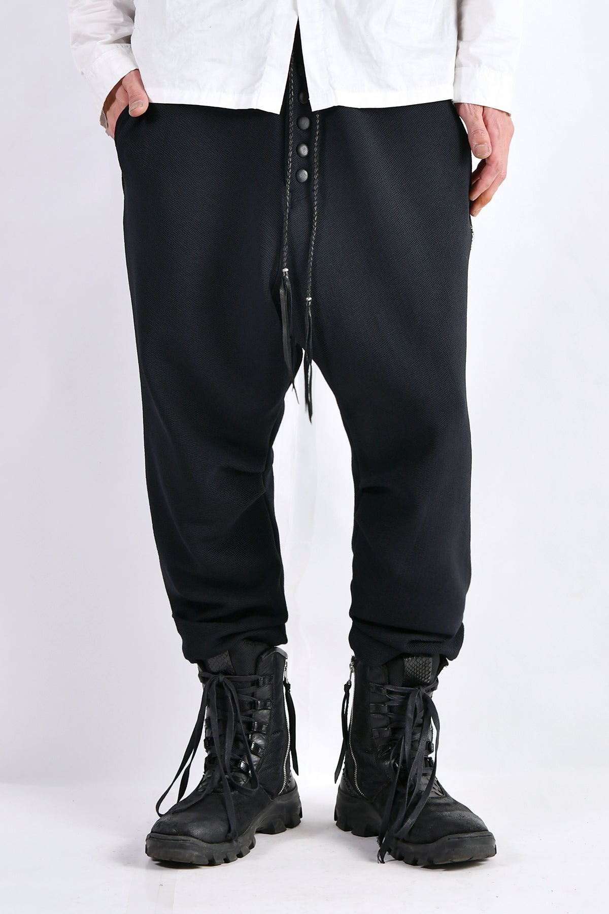 2102-PT06 Nylon Stretch Track Pants Black | KMRii OFFICIAL ONLINE