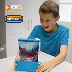 Submarings from Clawsome is one of the best toys for 5-8-year-old kids!