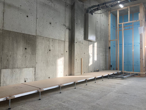 Construction of flooring (double floor construction method)│Sewing factory in Uenohara City, Yamanashi Prefecture