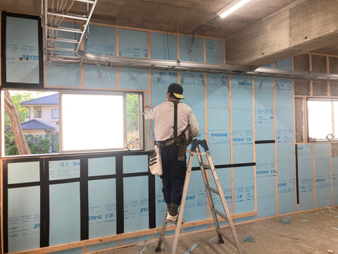 Highly airtight construction using waterproof airtight tape (black) │Renovated Yamanashi sewing factory with RC construction
