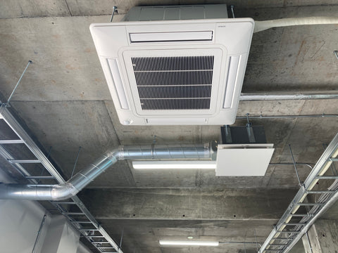 Built-in air conditioner│24 hour ventilation system│Agluca
