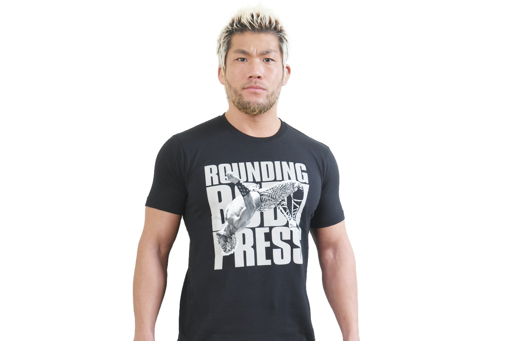 日本値下げ 新日本プロレス SANADA Tシャツ ネイビー