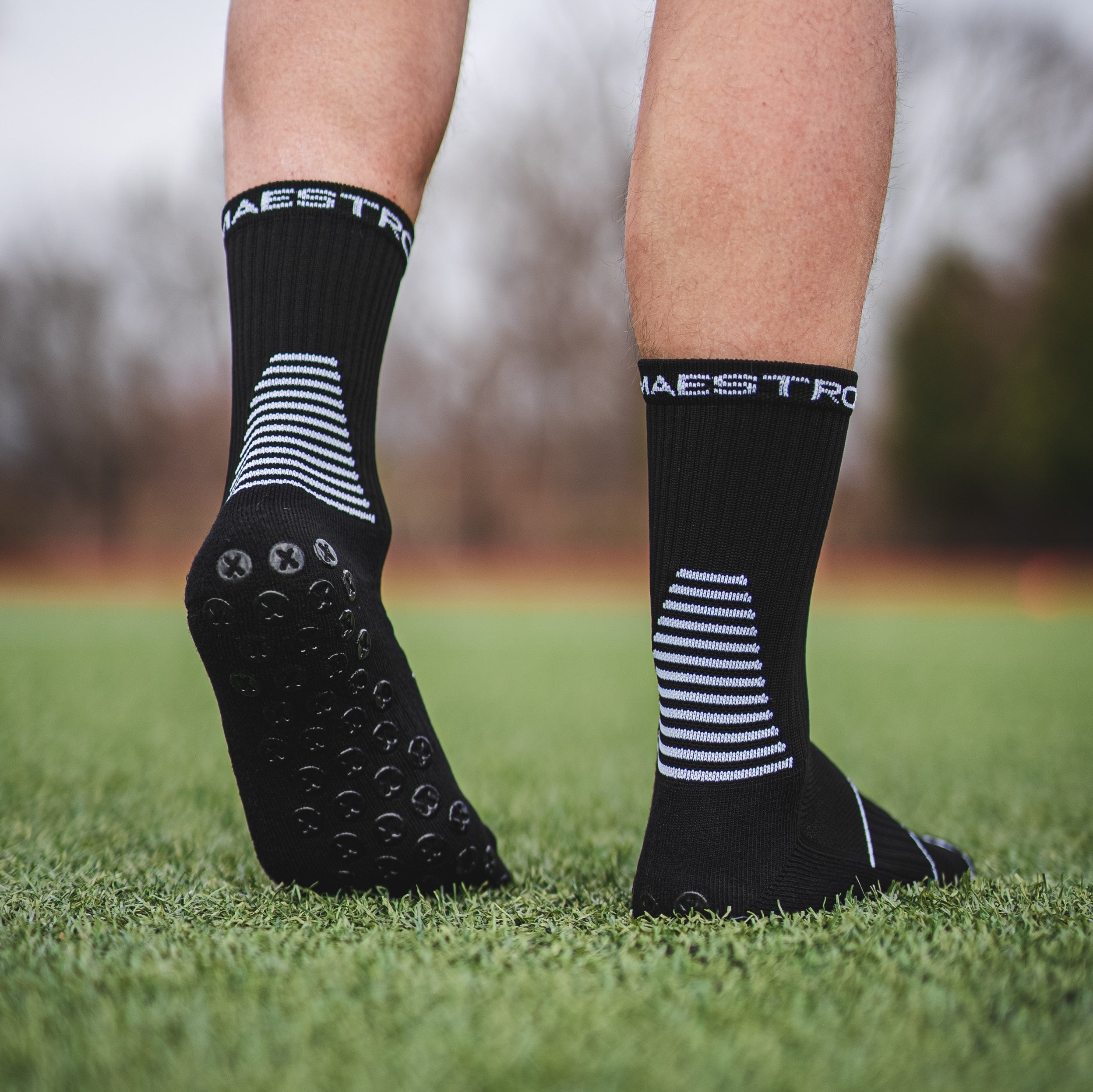Black Maestro Grip Socks – MAESTRO Sportswear