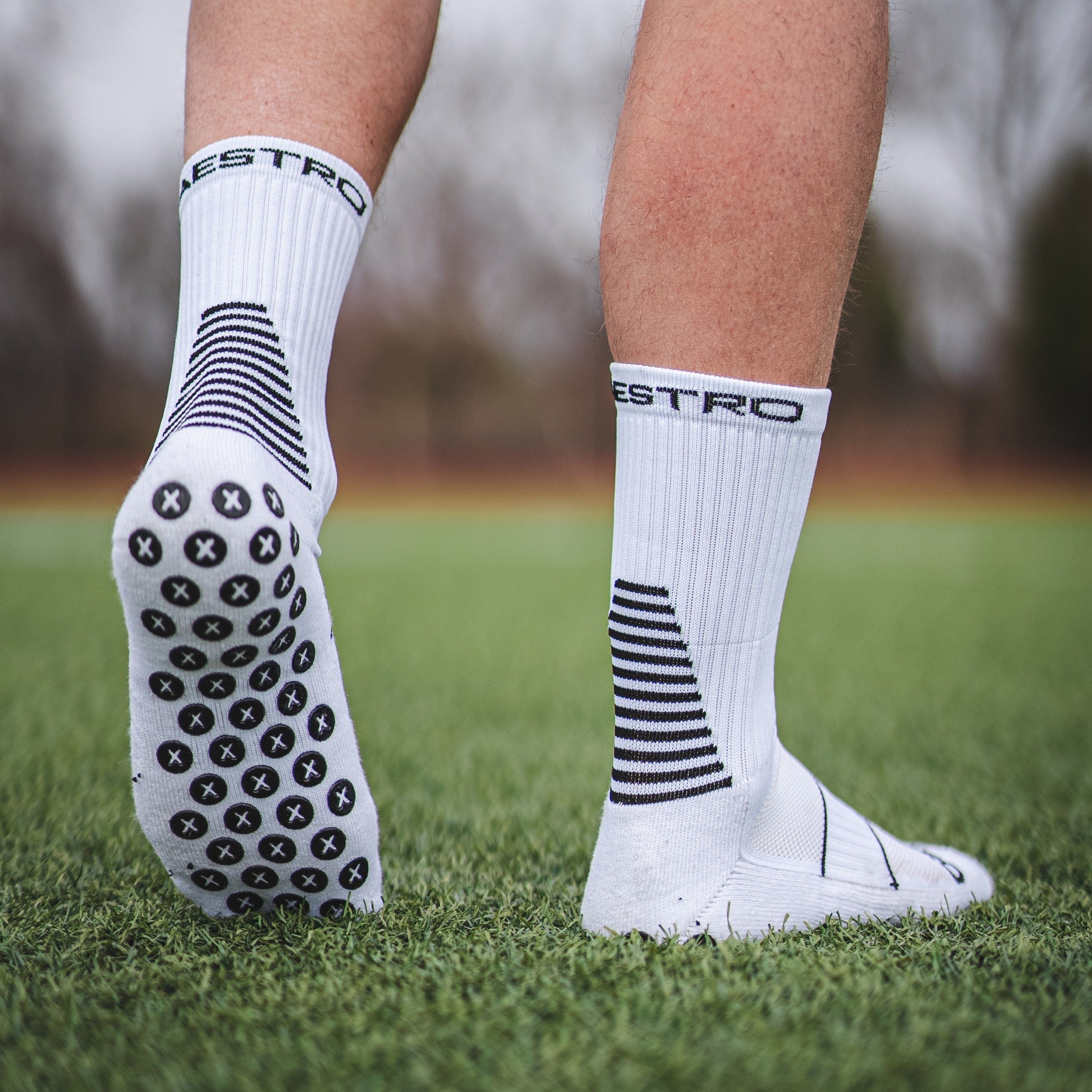 White Maestro Grip Socks – MAESTRO Sportswear