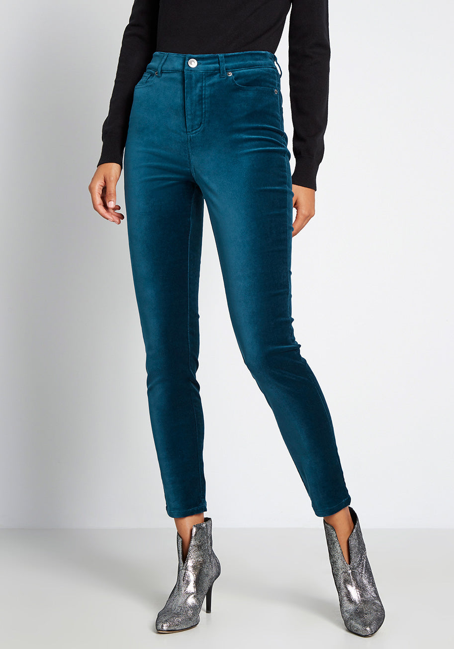 Simply Divine Velvet Skinny Pants