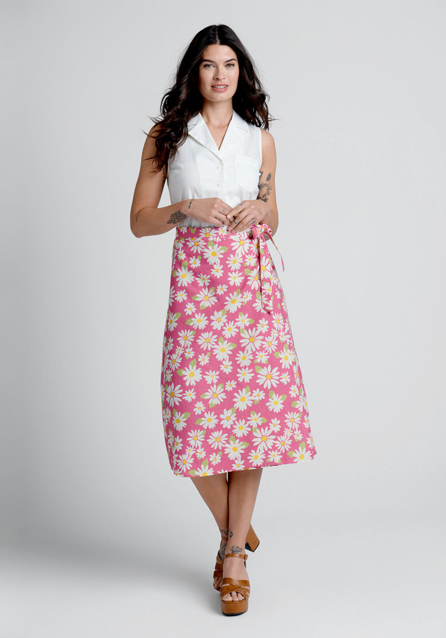 Cutesy Daisies Wrap Skirt