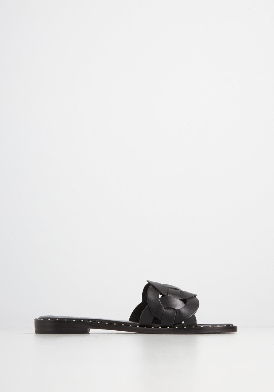 A Chic Summer to Remember Slide Sandal