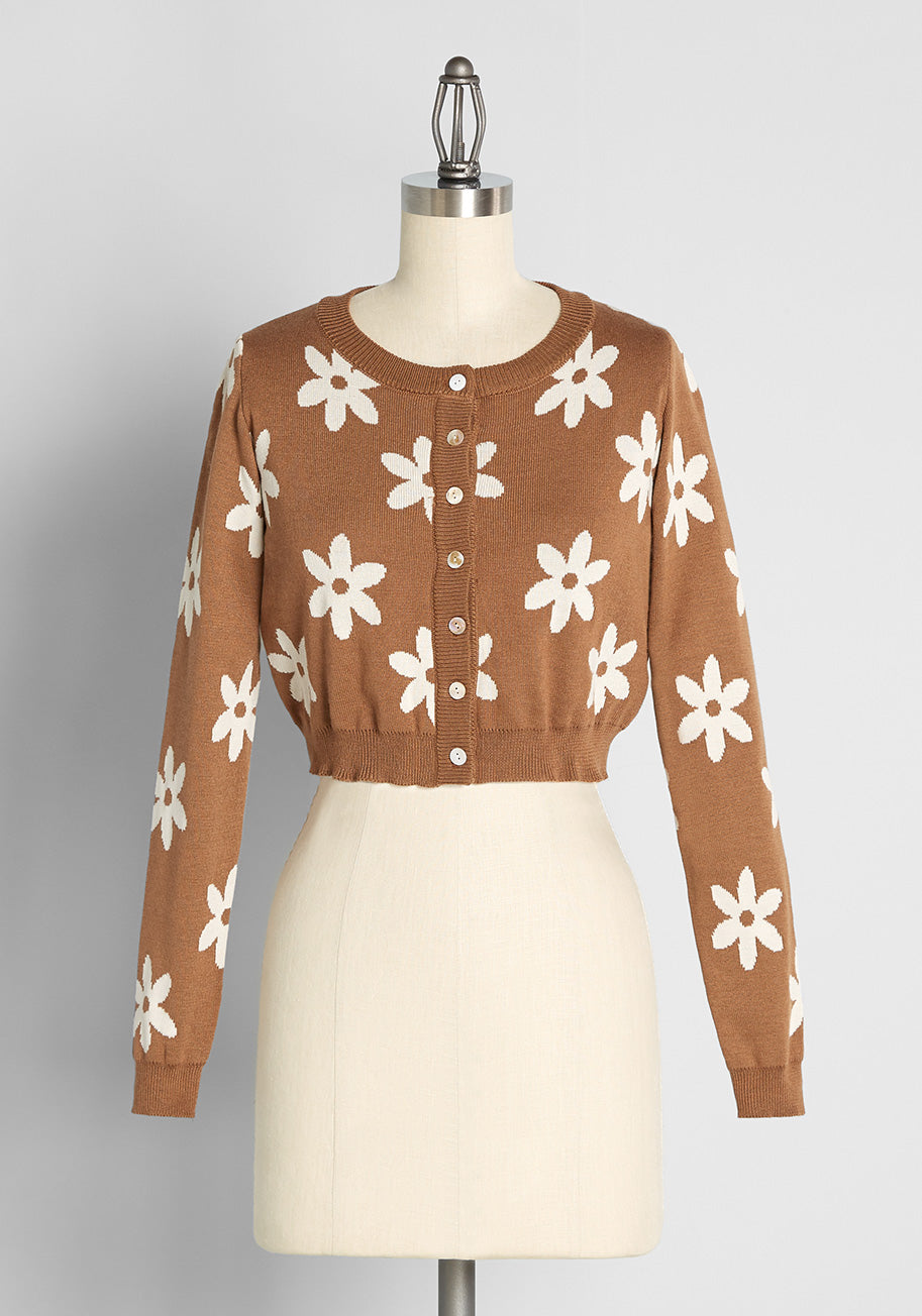 Daisy Devotion Cropped Cardigan