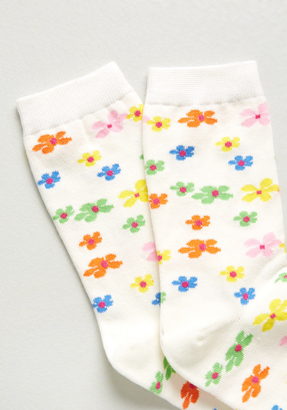 Power To The Flower Ankle Socks