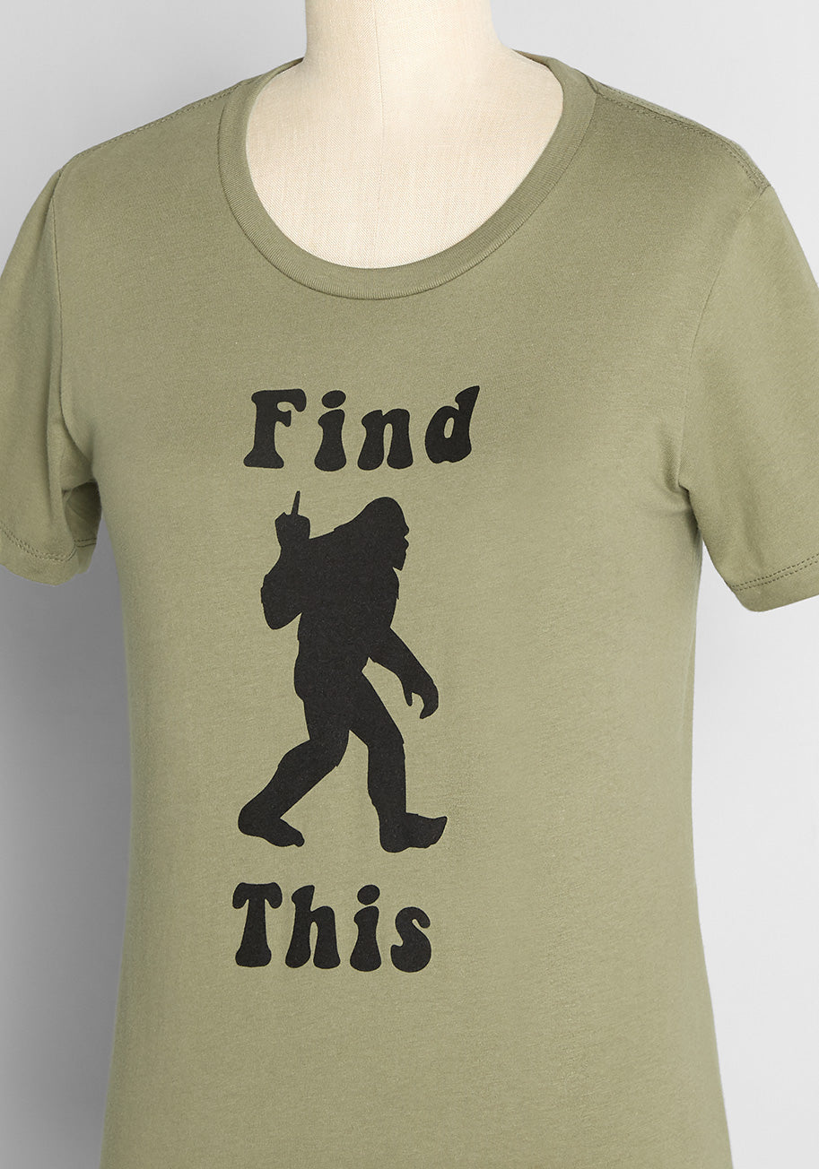 Go Find Yourself Graphic Tee