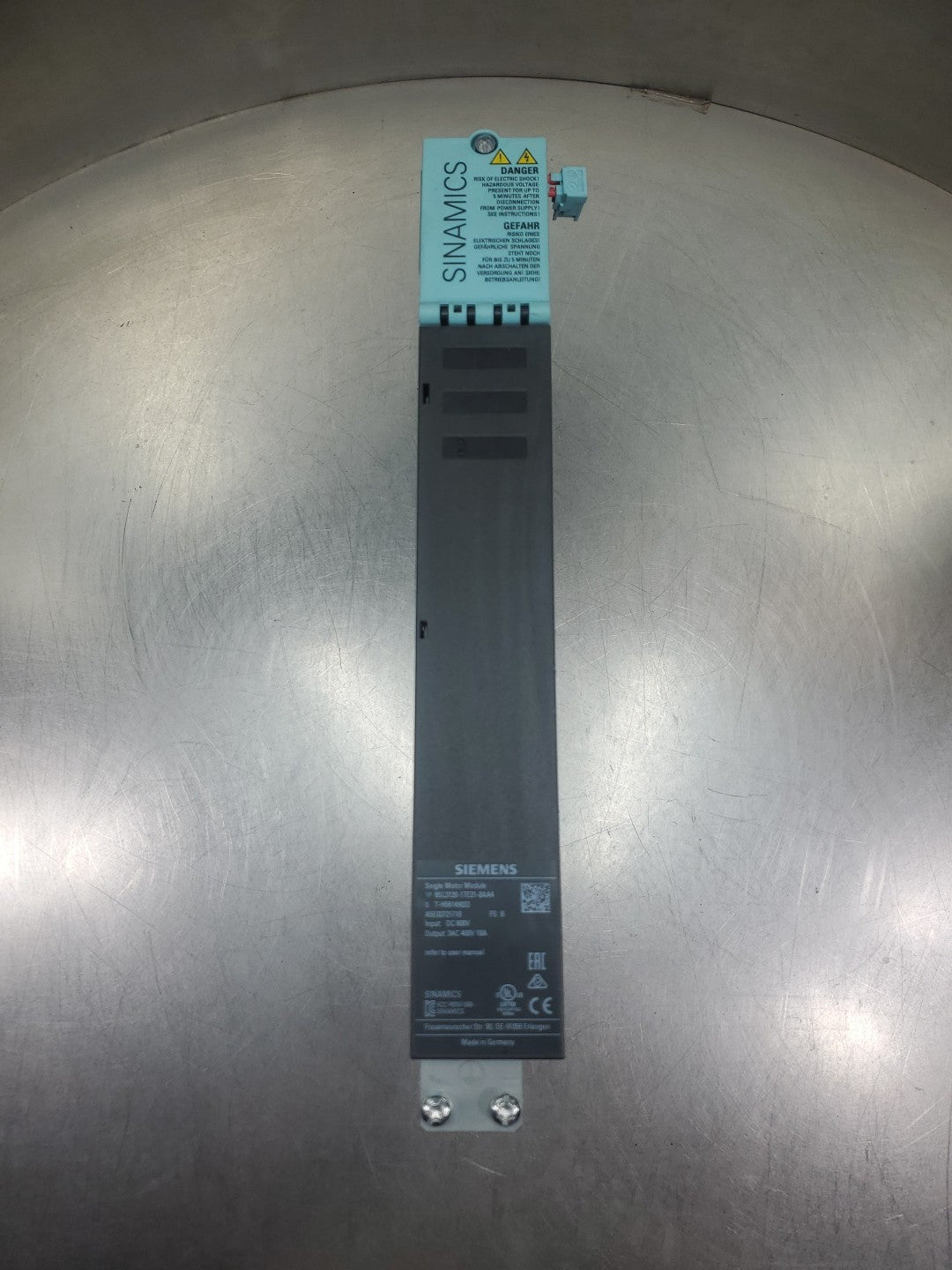 Siemens 6SL3120-1TE21-8AA4 SINAMICS Single Motor Module. 1E-15.1
