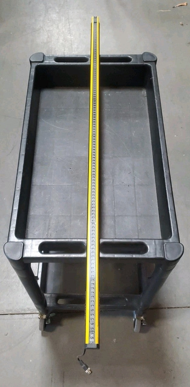 SICK deTec4 Core C4C-EA12010A10000 Emitter Safety Curtain Module. 5C-10