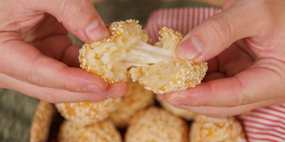 Croquetas de arroz rellenas de queso