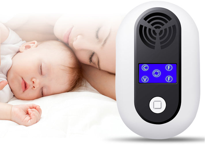 Ultrasonic indoor pest repeller