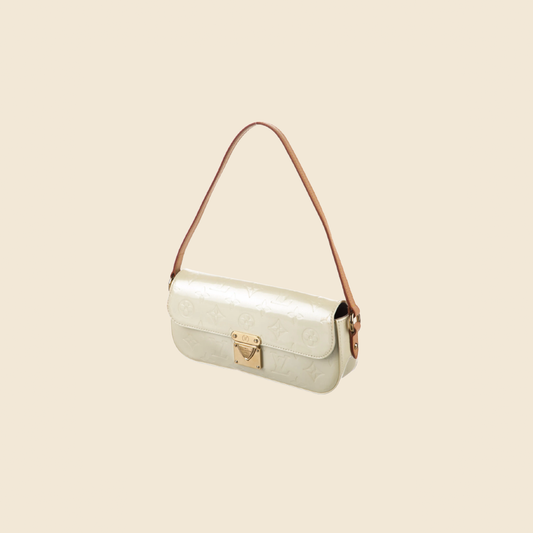  Louis Vuitton Monogram Vernis Malibu Street Shoulder Bag