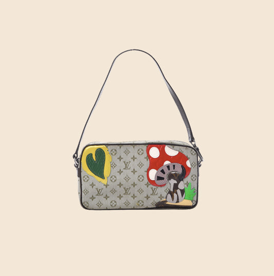 Louis Vuitton Conte De Fees Pochette Frog L.E. - Mastrogeppetto Vintage